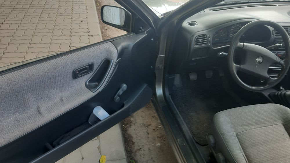 Nissan sunny 1.4benzina epocă