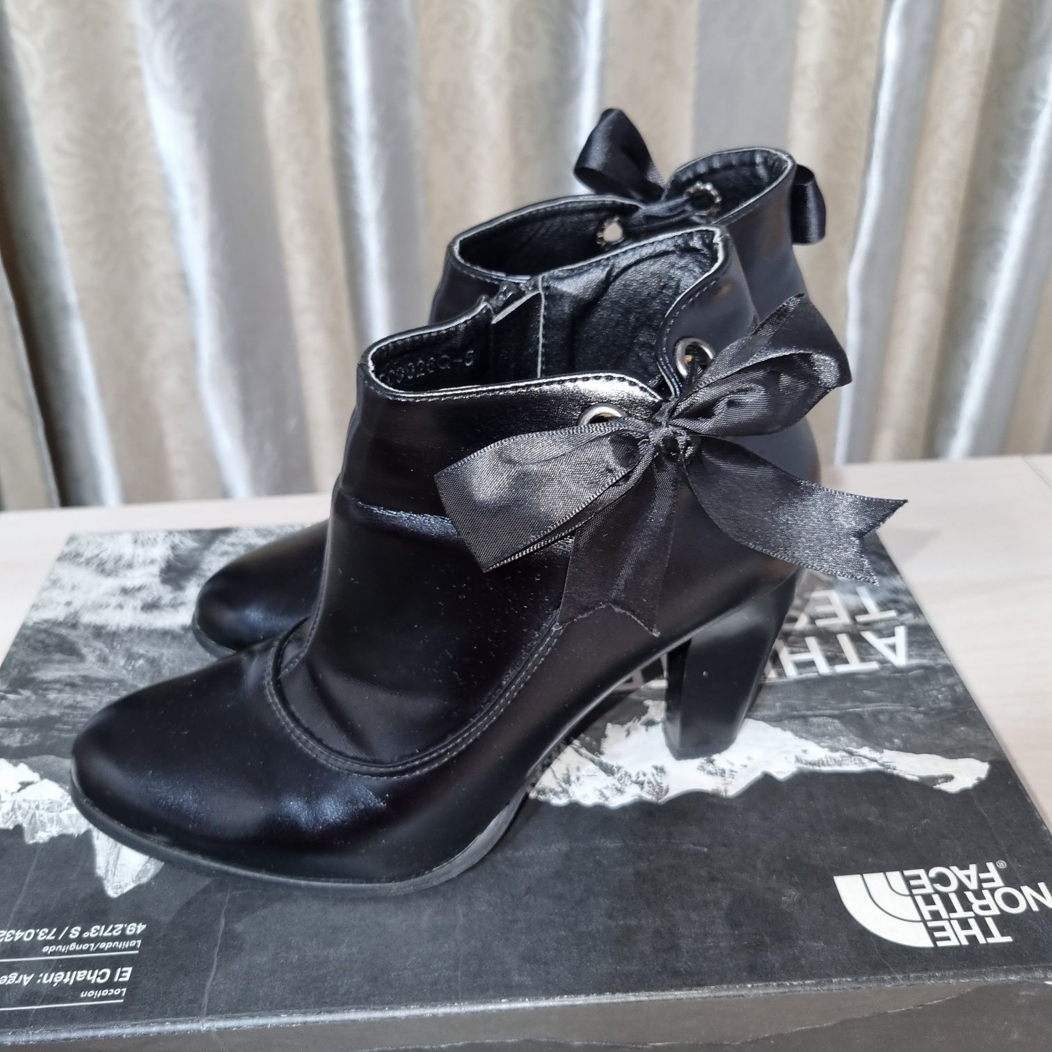 Botine elegante si comode marime 38