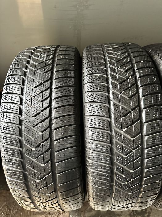 235/65 R17 Pirelli Scorpion Winter DOT 20