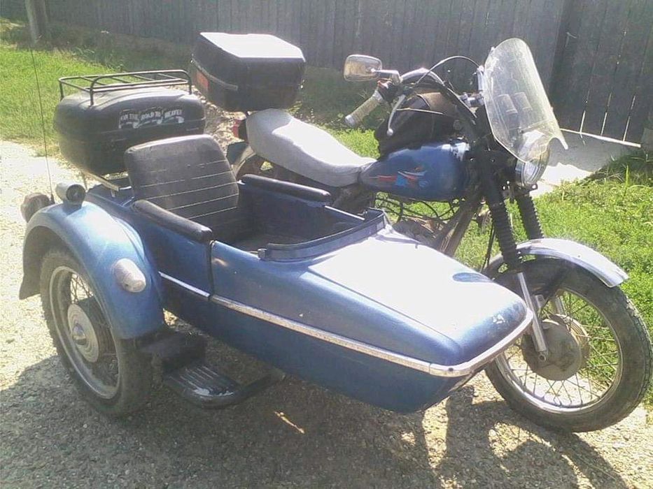 Ij Jupiter 4 cu atas
