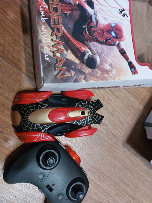 Продам игрушки для мальчиков