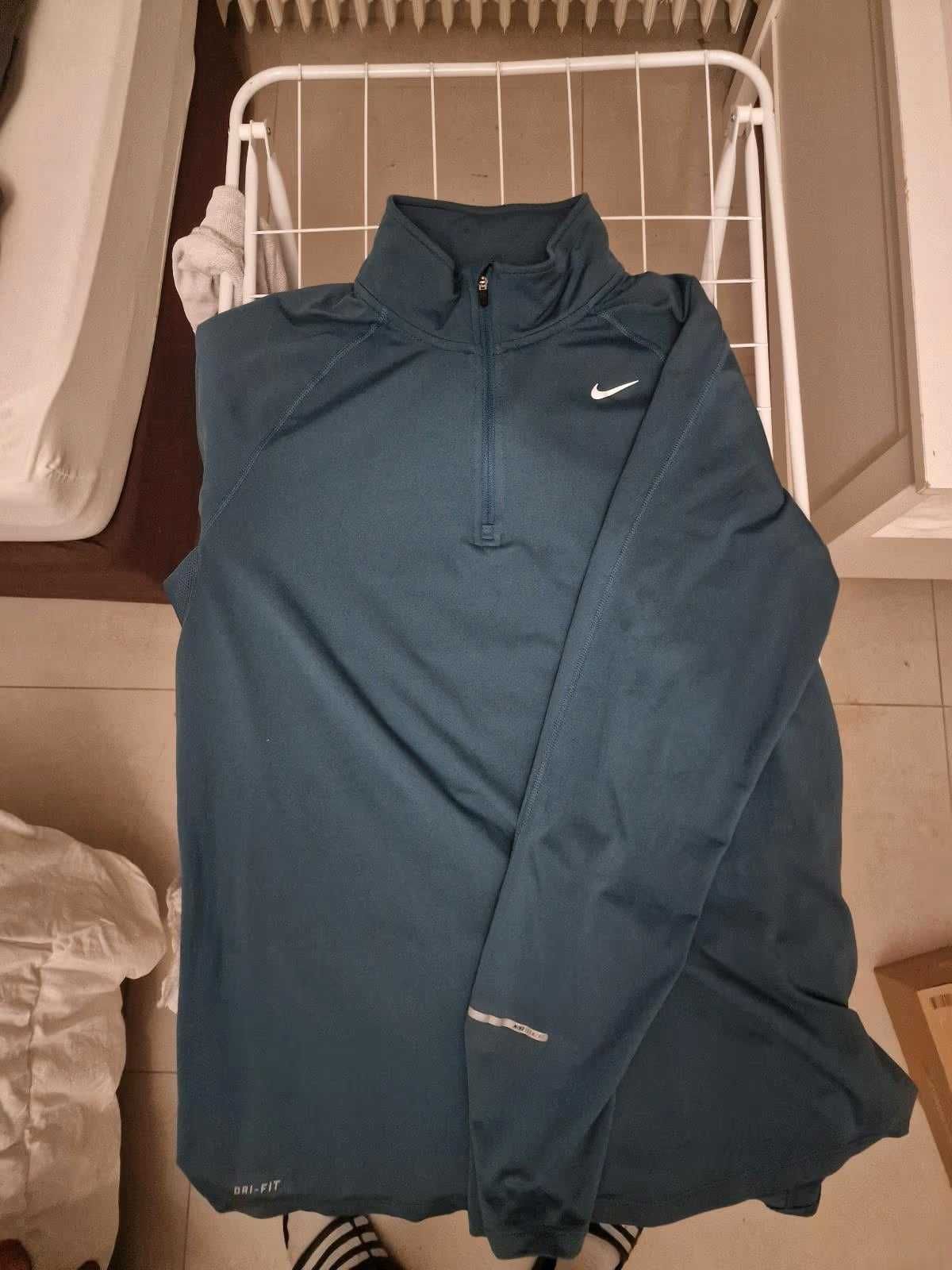 NIKE DRI-FIT Element Half-Zip Men's Running Shirt