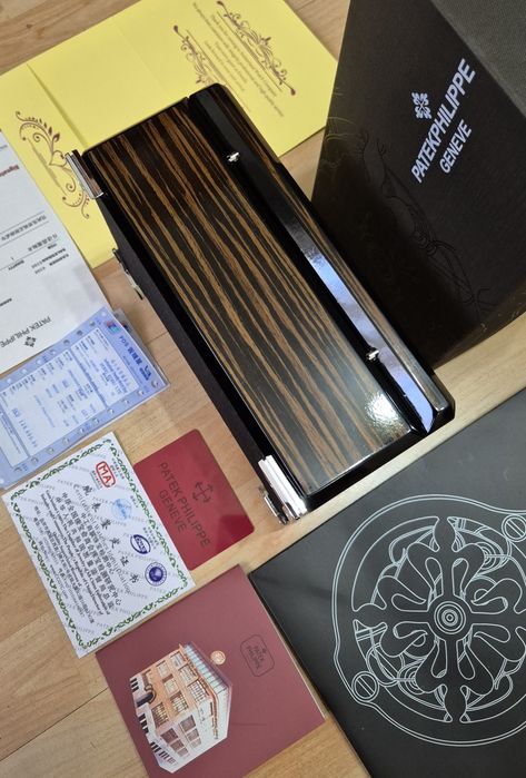 Cutie ceas patek philippe Premium cu toate acte + punga