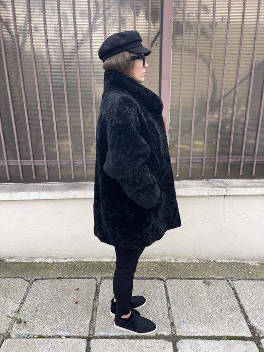 haina din blana Monton dore negru