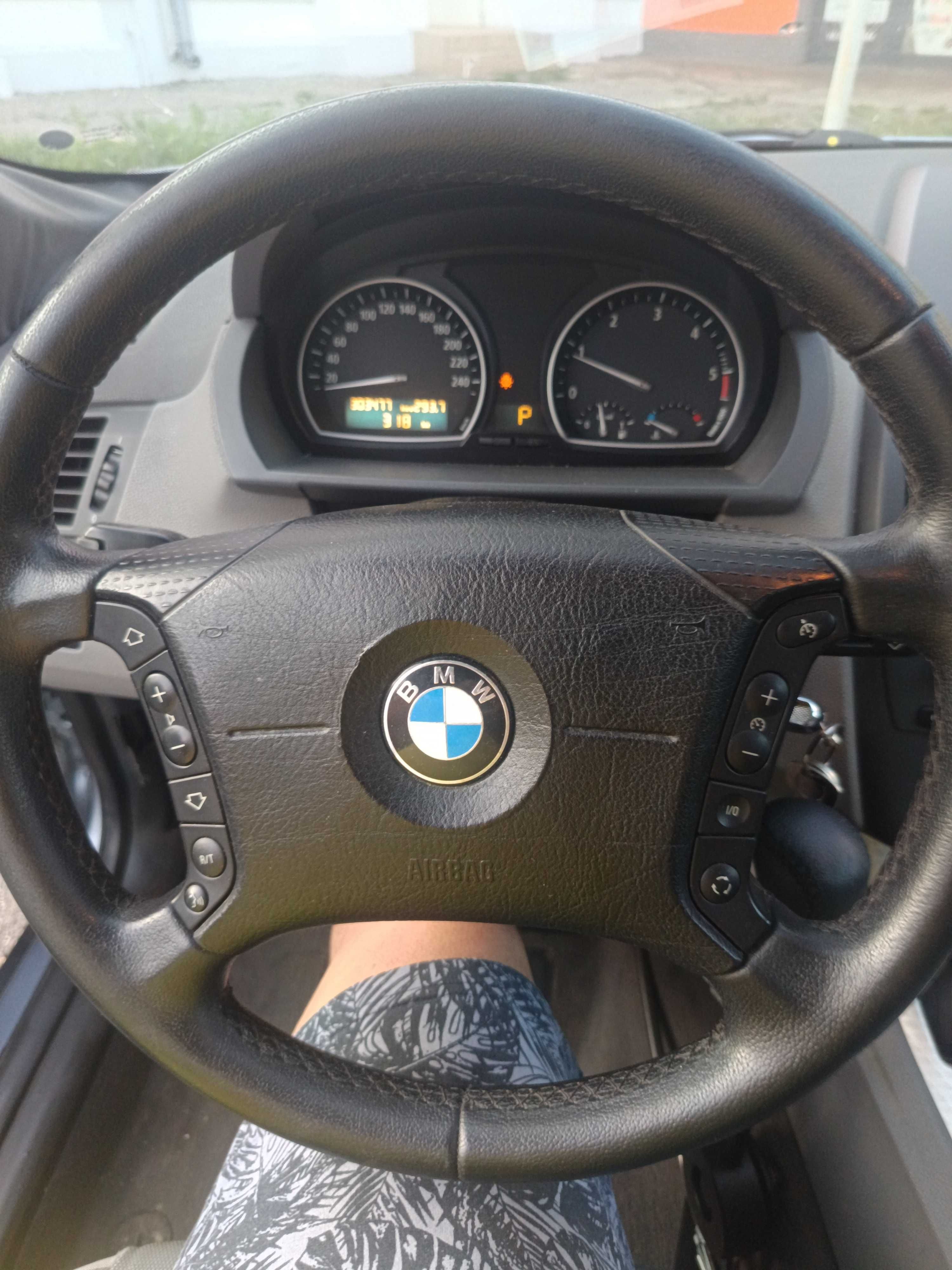 Vând BMW X3  3.0d automat  2005