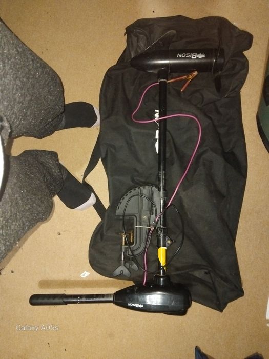 електрически двигател за лодка Bison 40lb