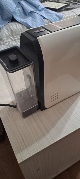 Vând aparat cu capsule martello