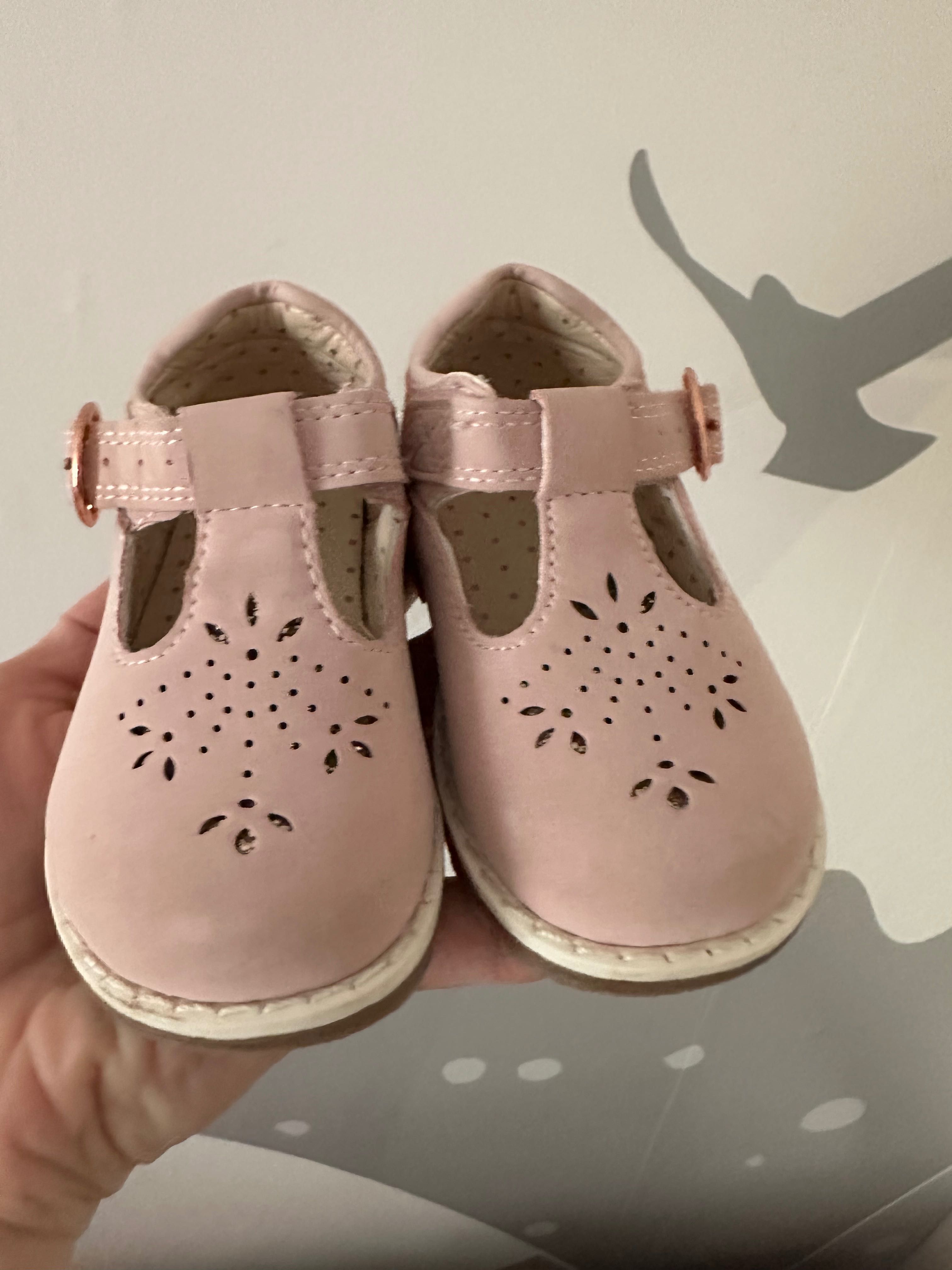 Детски маратонки Nike, Adidas, Clarks, Колев и Колев