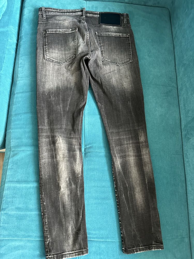 Дънки DSQUARED2 черни 2 броя !