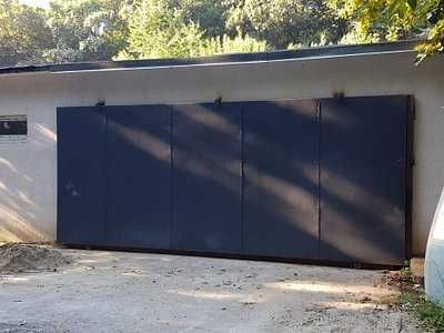 Boxa de inchiriat