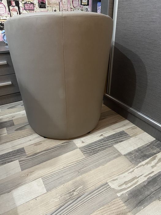 Фотьойл / табуретка