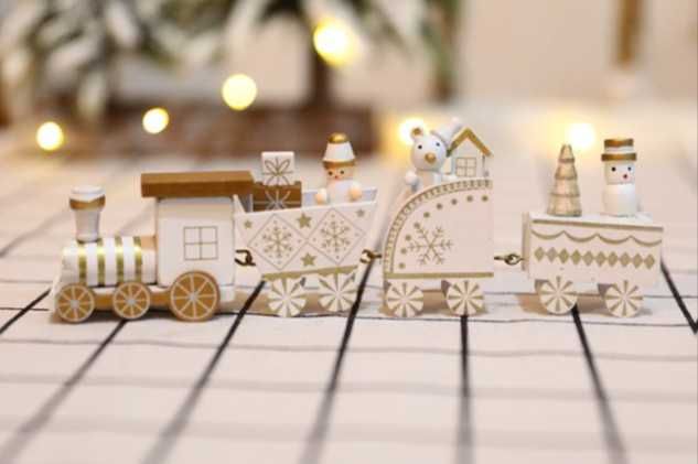 Дървени коледни играчки влакче и елха