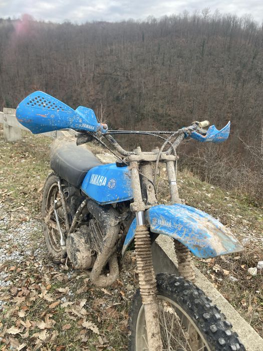 Vând yamaha dt 125