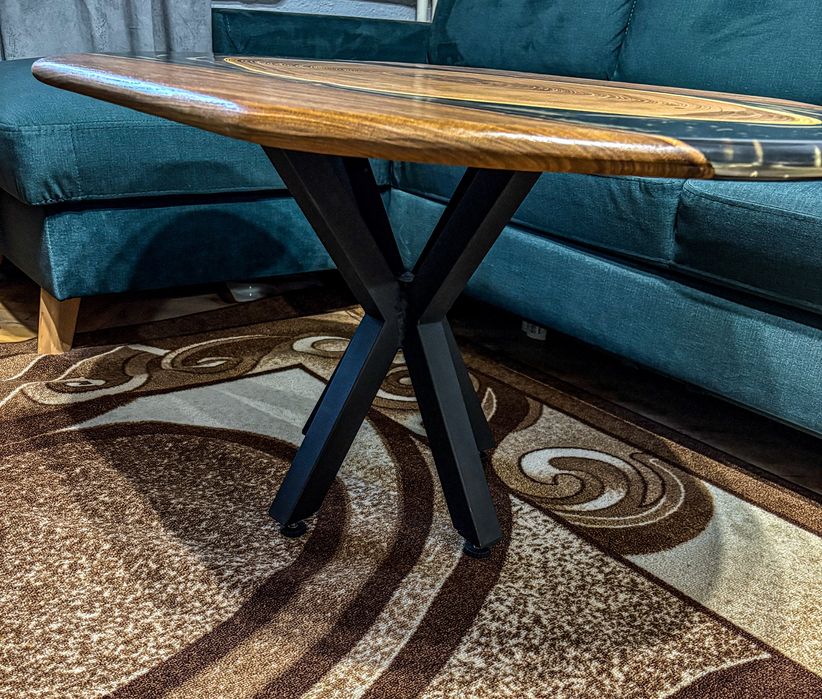 Холна маса от епоксидна смола и софора