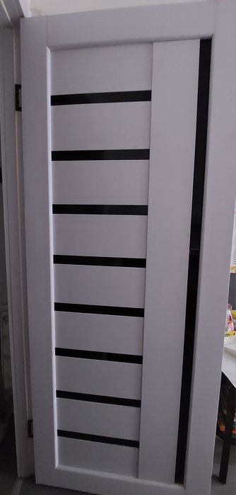 Межкомнатная дверь