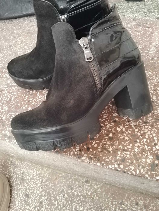 Дамски боти естествен лак и кожа 38 номер