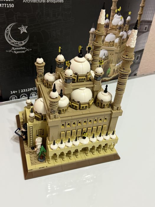 Лего угрушка соброном виде продоется для коллекция