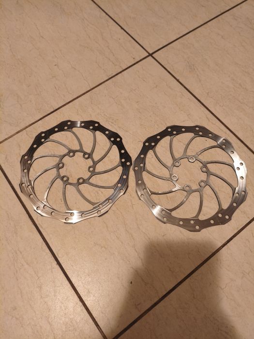 Piese bicicleta : discuri 160mm, șa bulls, frane shimano mt-500