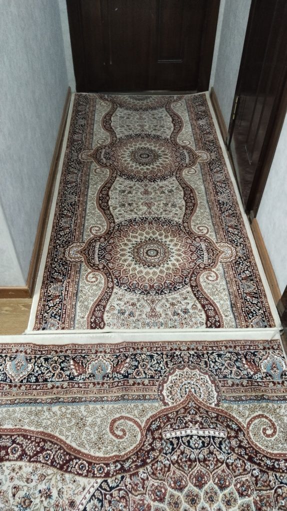 Дорожки срочно продам 4.20*1.50
