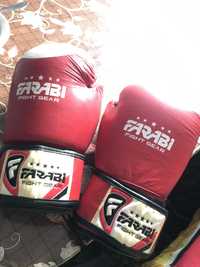 Продам перчатки боксерские  farabi 14 унцей