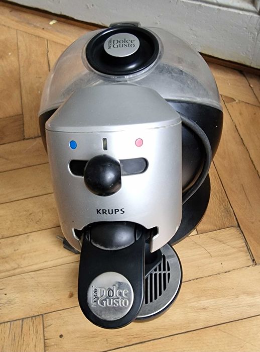 Expressor Nescafe Dolce Gusto Krups gri