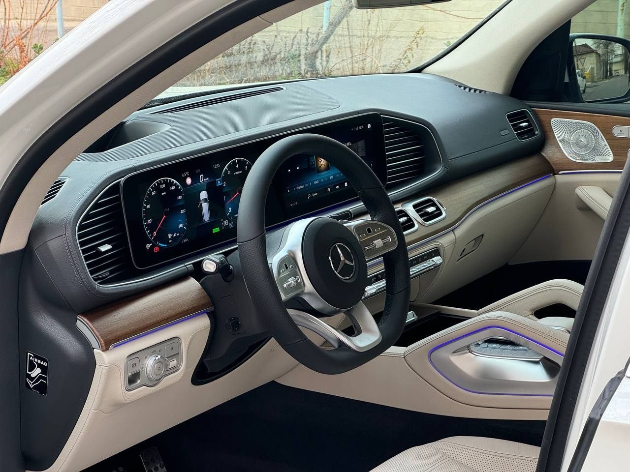 Mercedes-Benz GLS 580 Насия. савдога. берилади