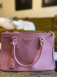 Prada Saffiano roz