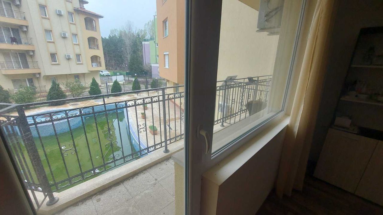 Продава се Едностаен апартамент в к.к. Слънчев бряг - 43 кв.м за 1000 €/кв.м - Снимка #4
