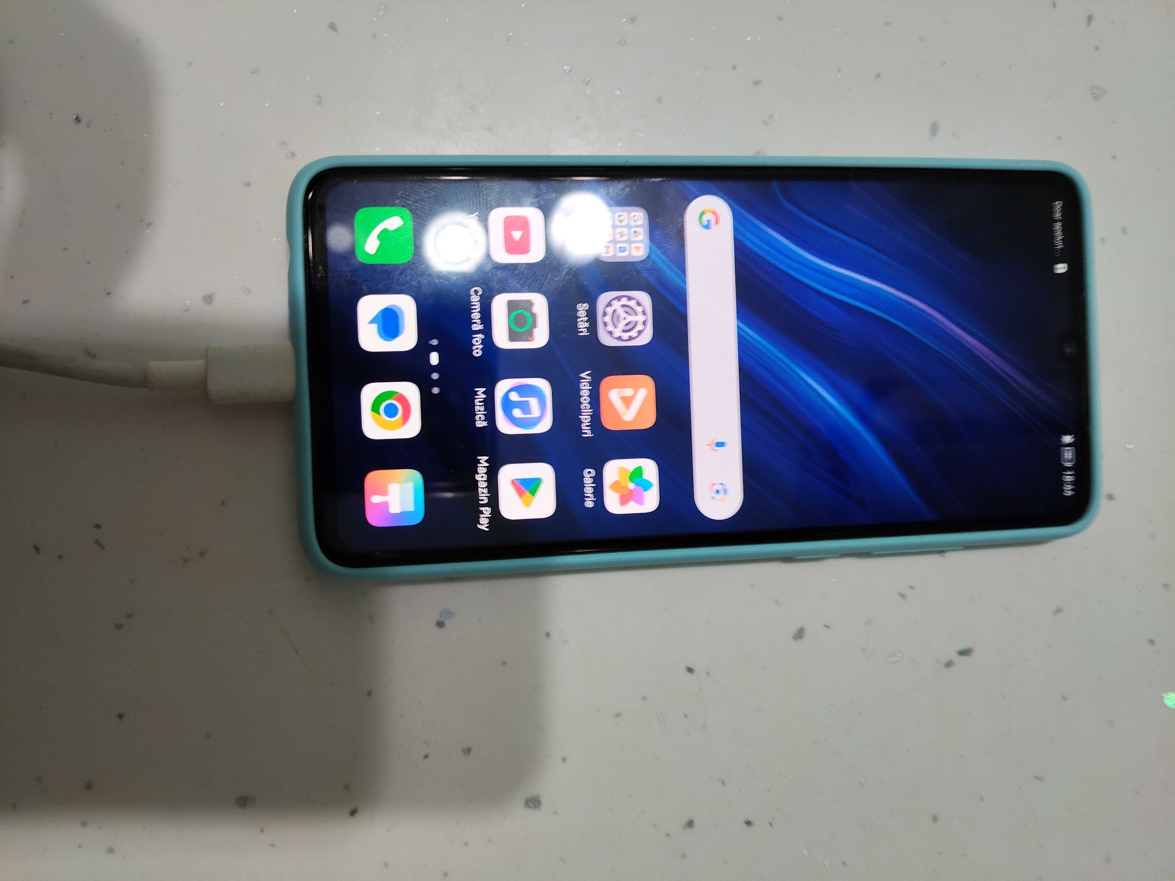 Telefon Huawei P 30.