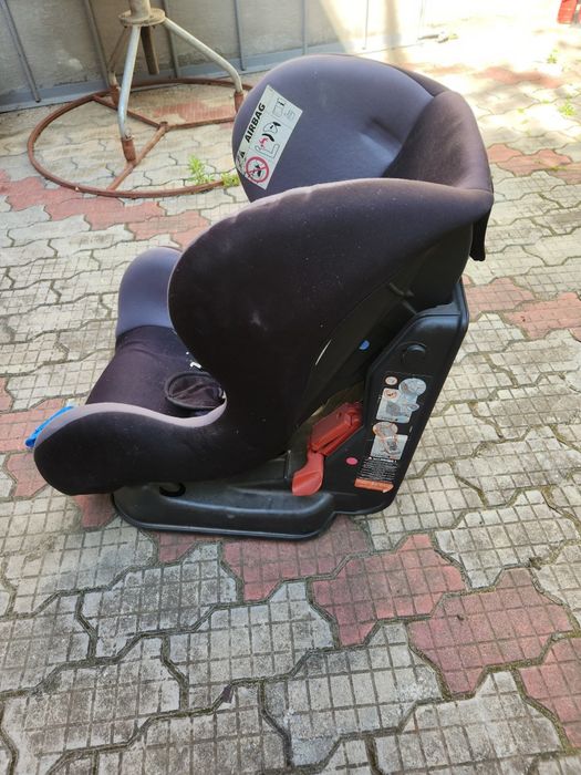 Vand scaun copil 0-18 kg montare cu centura de siguranta