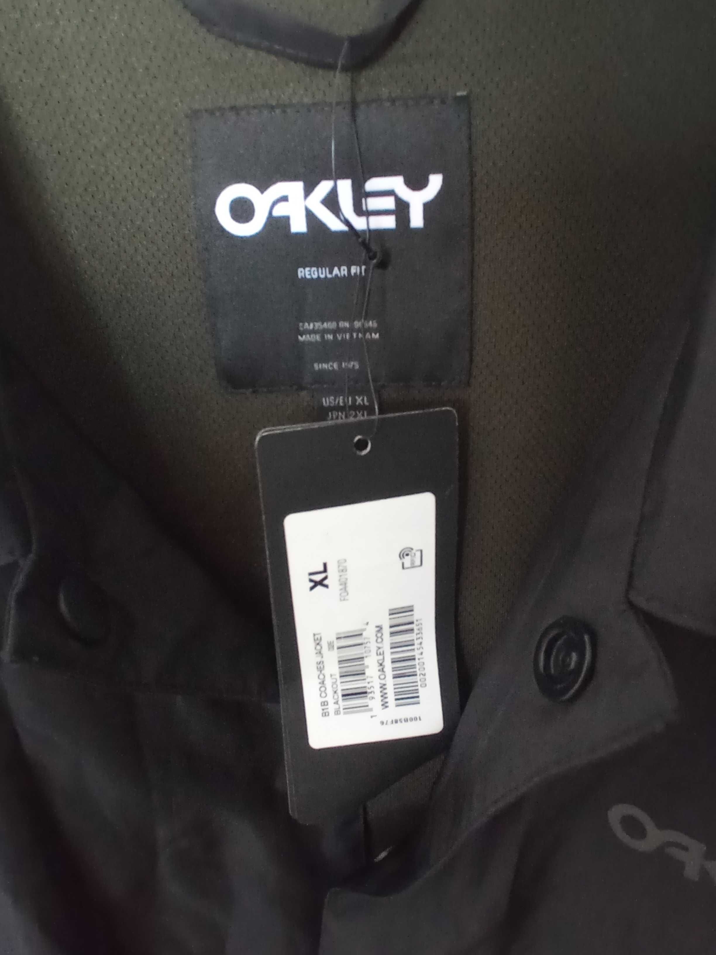 Oakley Coach Jacket яке XL