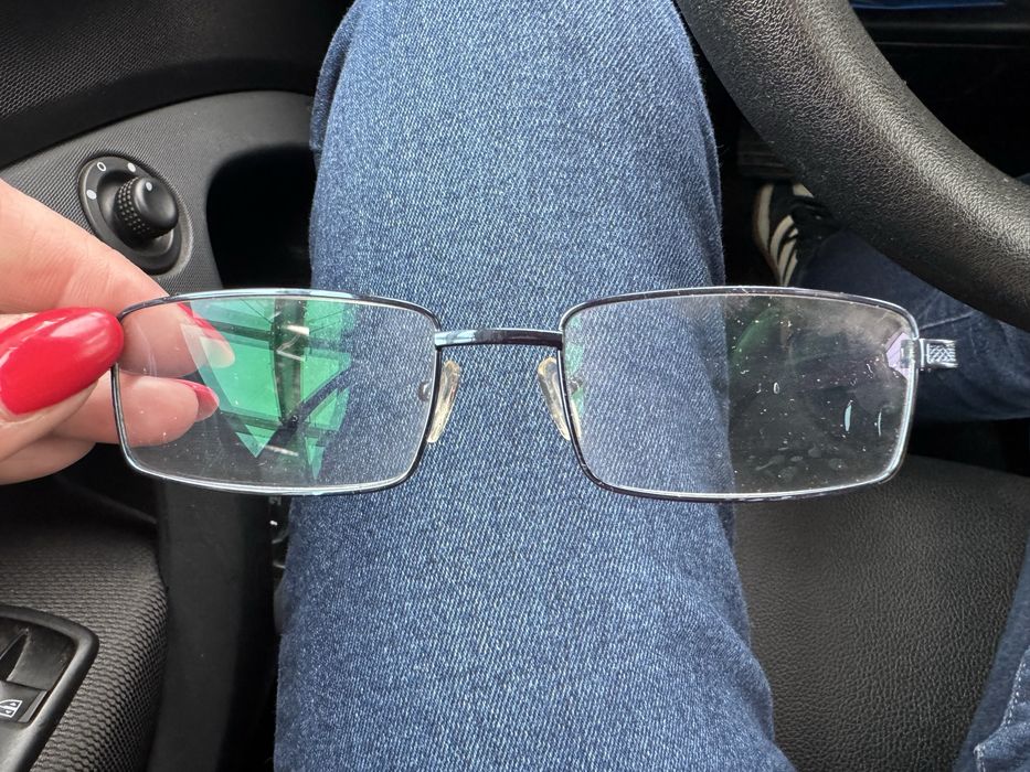 Vand ochelari de vedere