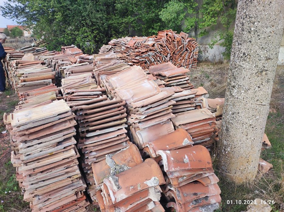 Керемиди, двуканални, български