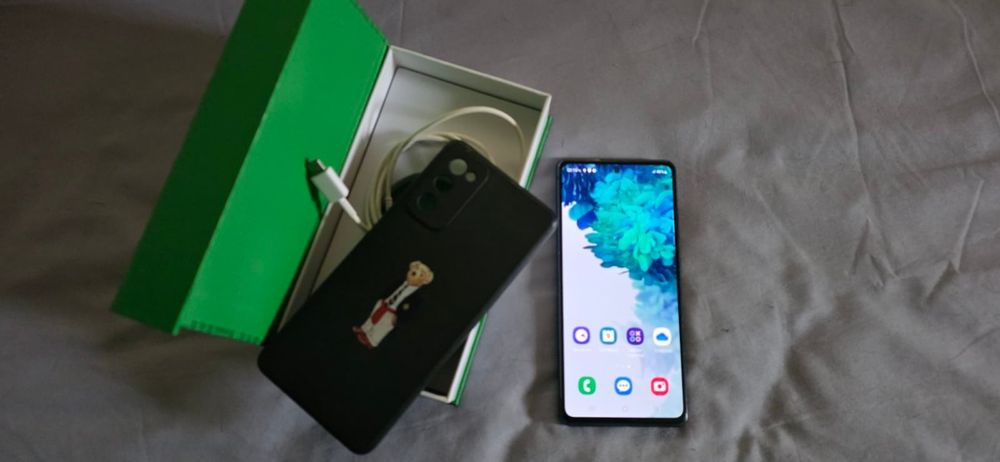 Samsung Galaxy S20 FE 128GB 6GB RAM Cloud Navy-Без Забележки!