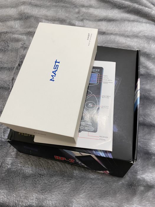 Машинка для татуажа и блок питания