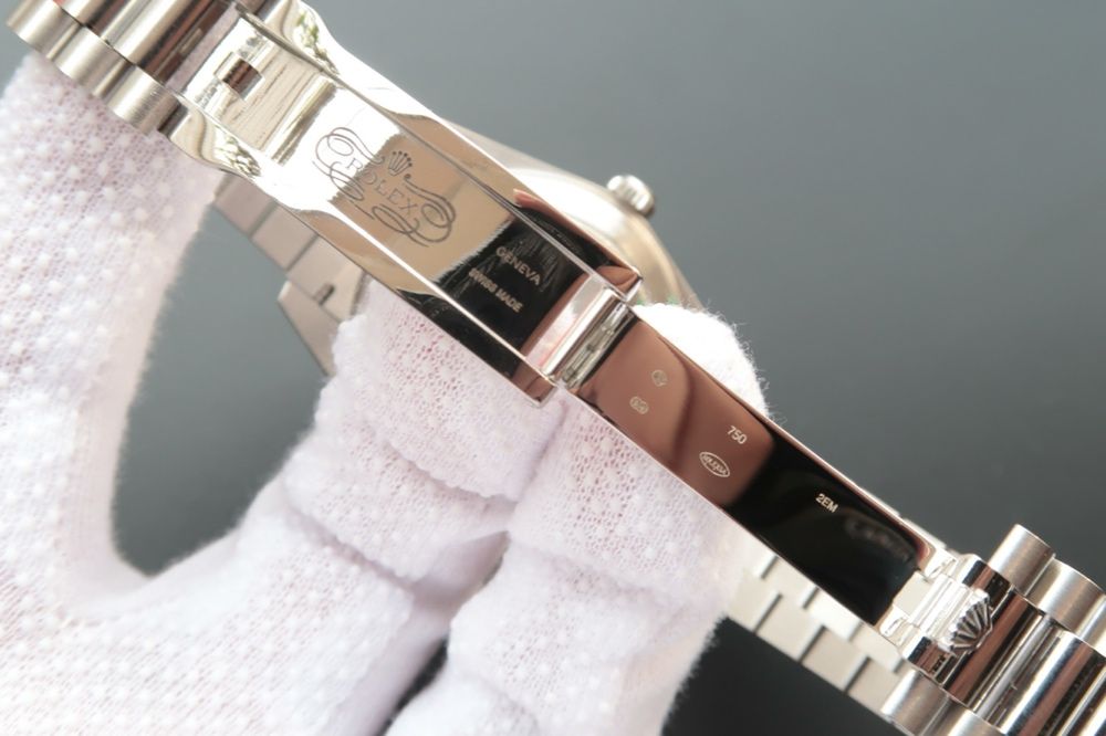 Rolex Day-Date Automatic Ice Blue Dial Platinum Swiss 1 la 1