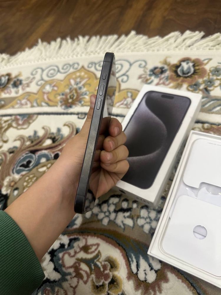 Apple 15 pro maks 94:597:39:63 24/7
