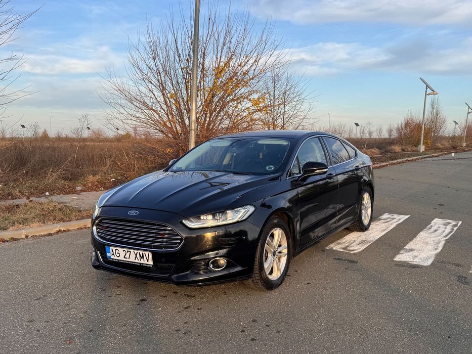 Ford Mondeo Stare bună exterior, impecabila interior. Prezinta urme specifice.