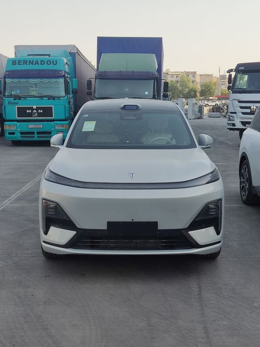 Deepal s09 ultra+ 4wd eng full pazitsiya