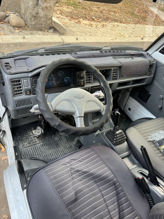 Damas sotiladi yaxshi holatda