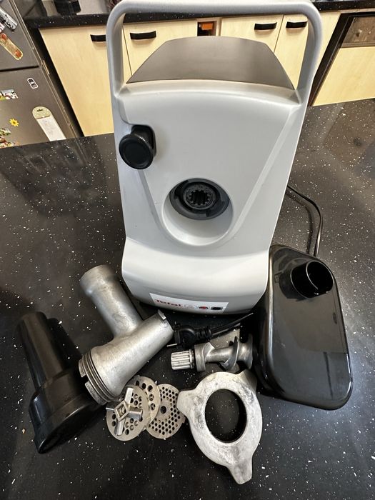 Masina tocat carne Tefal