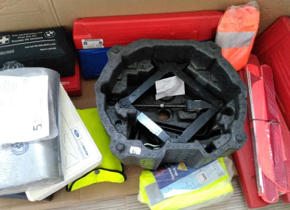 Suporti spuma, Cricuri coarba rezerva Peugeot Opel VW Mazda Mitsubishi