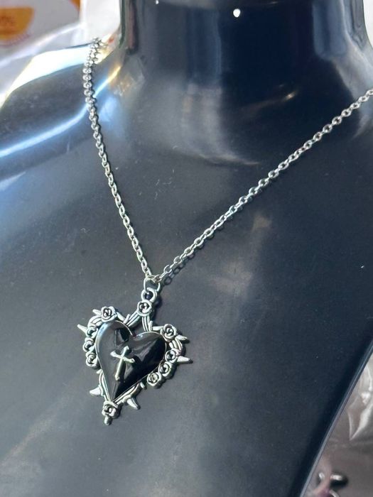 украшения ручной работы