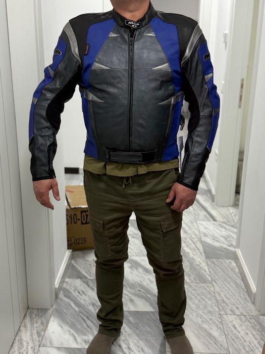 Geci piele Moto 42 si 54 marimi , sunt NOI