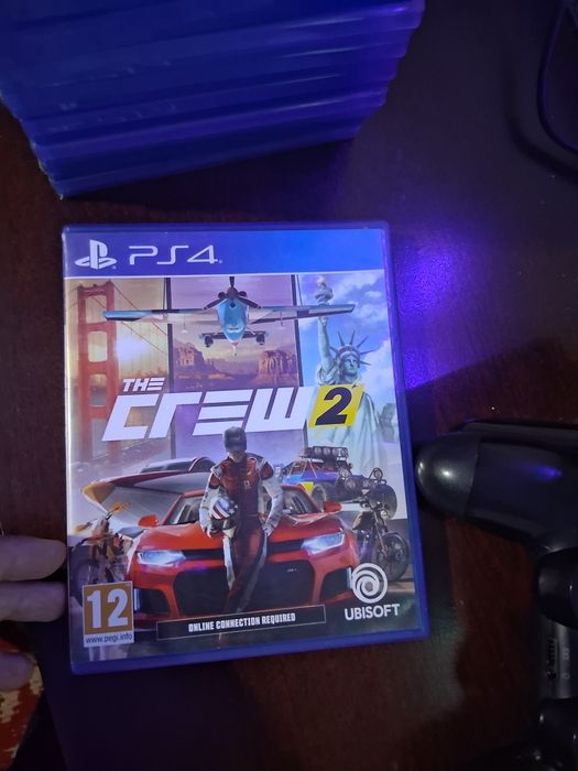 Vând/schimb joc The Crew 2 ps4