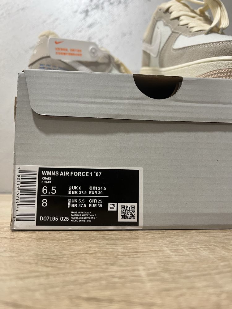 Дамски Nike Air Force 1 Low ‘07 LV8 - 37.5/39