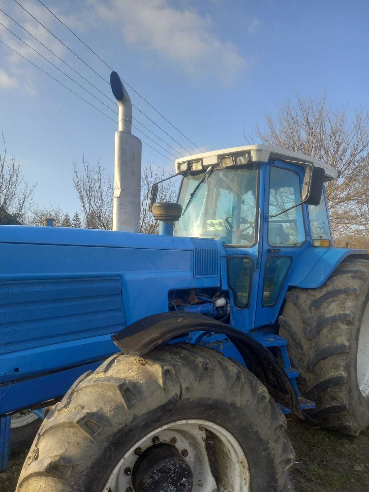 Tractor de vânzare