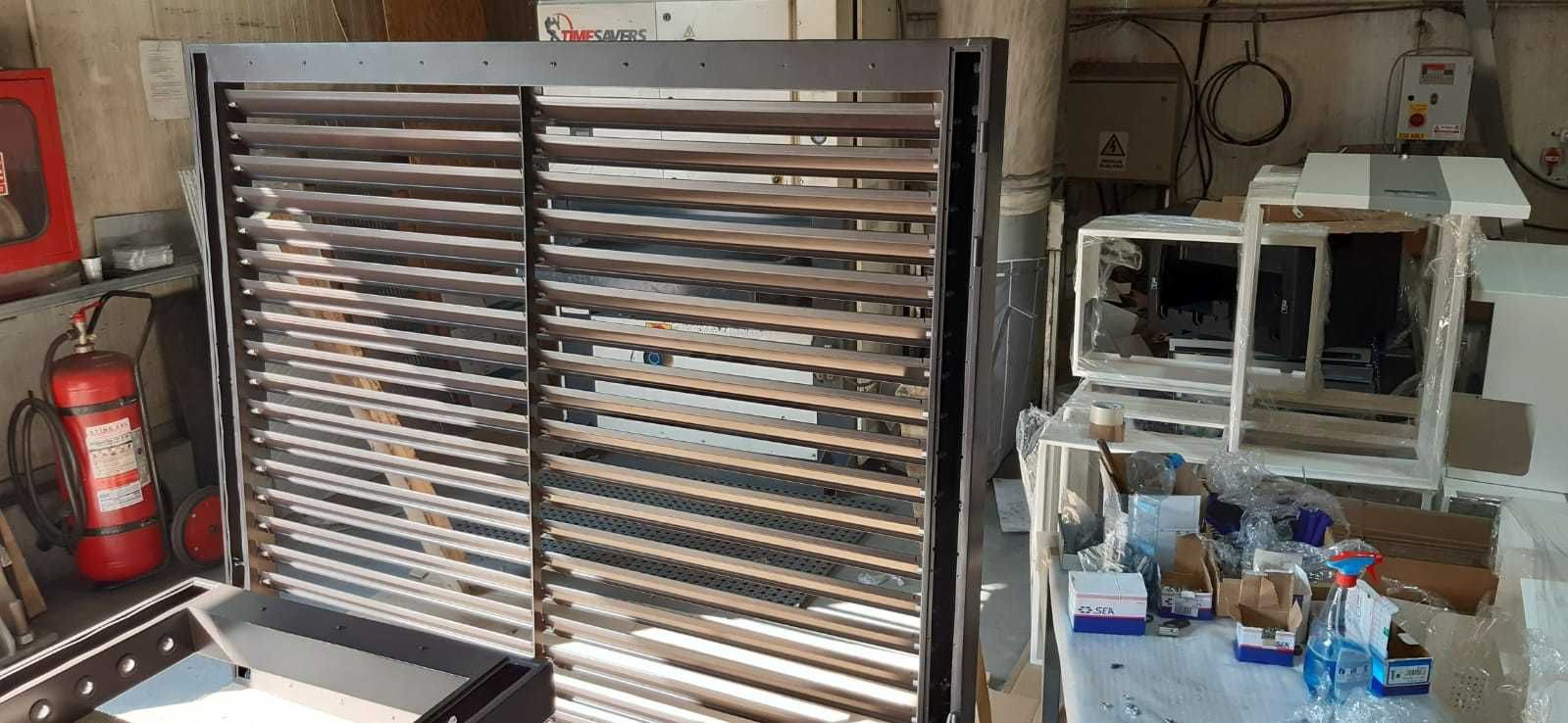 Porti si Panouri Gard tip Jaluzea fixa sau mobila