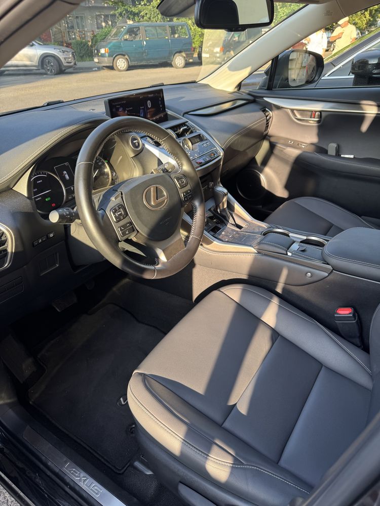 Lexus Nx 300h 09/2020