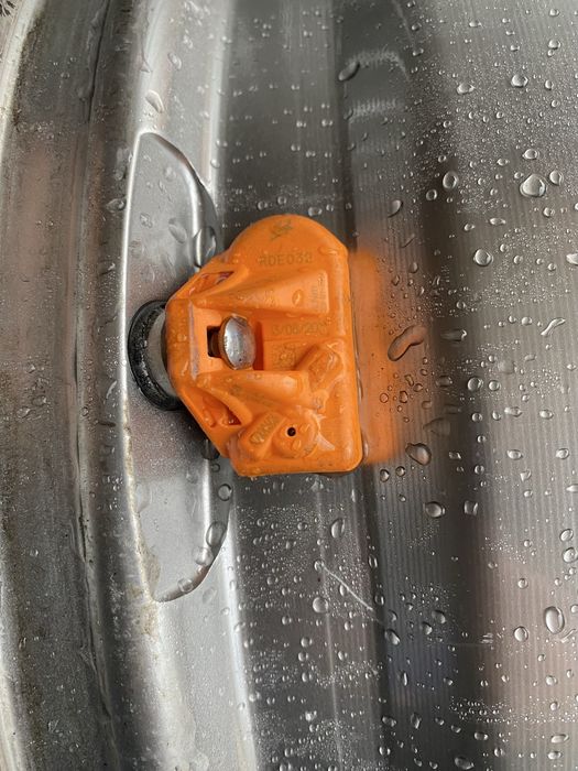 17  цола 5 х 108 мм Форд , Волво , Ford ,  Volvo